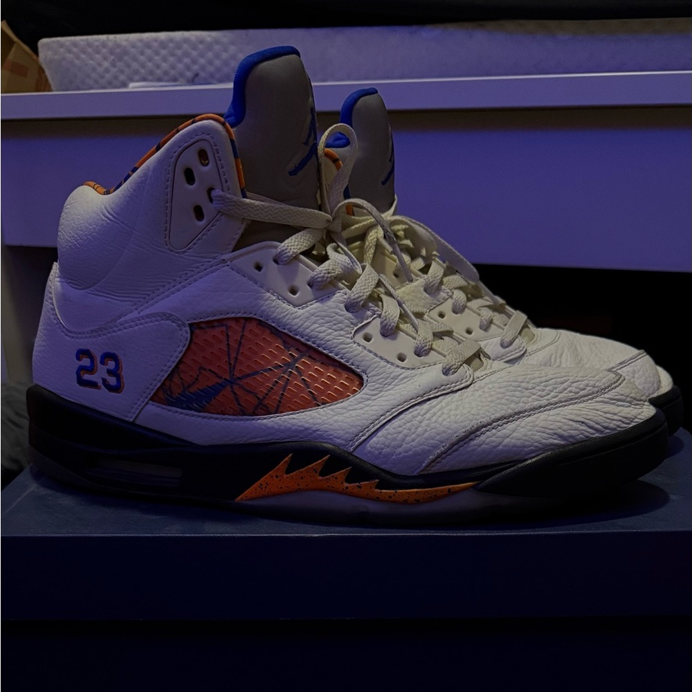 Jordan 5 Retro International Flight Sneakers